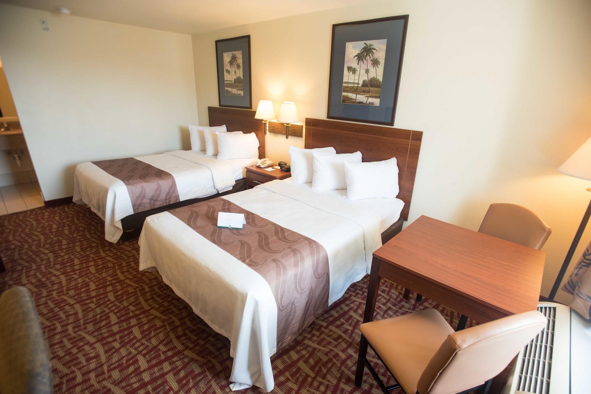 Quality Inn At Town Center Бюфорт Екстериор снимка